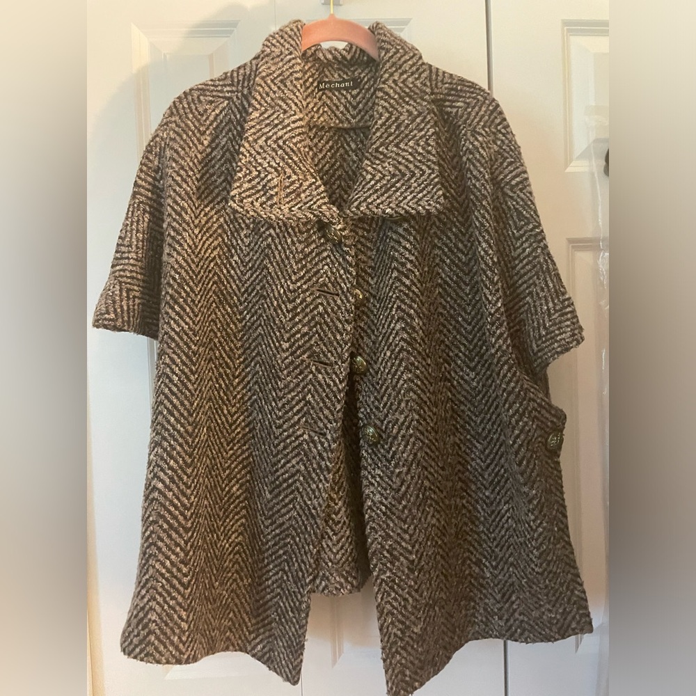 Tweed Cape Poncho Jacket Herringbone Brown Tan Fall Coat One